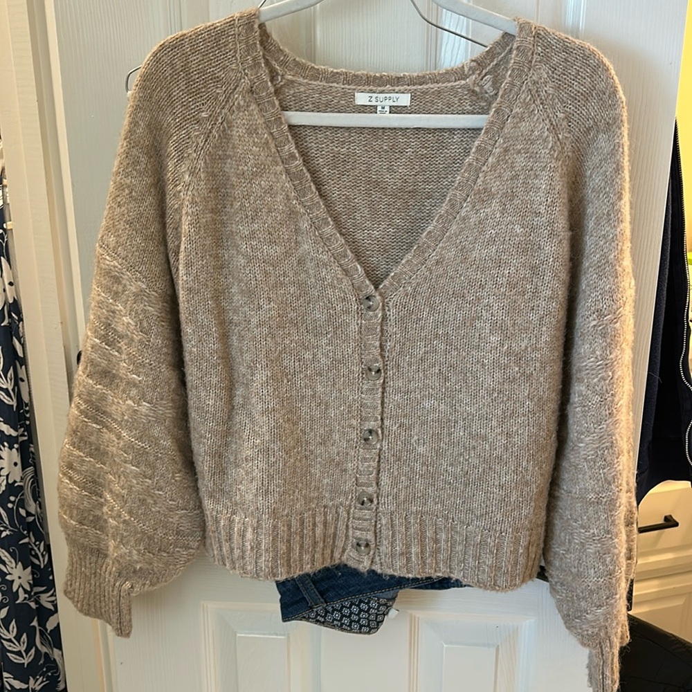 Puff sleeve cropped cardigan medium